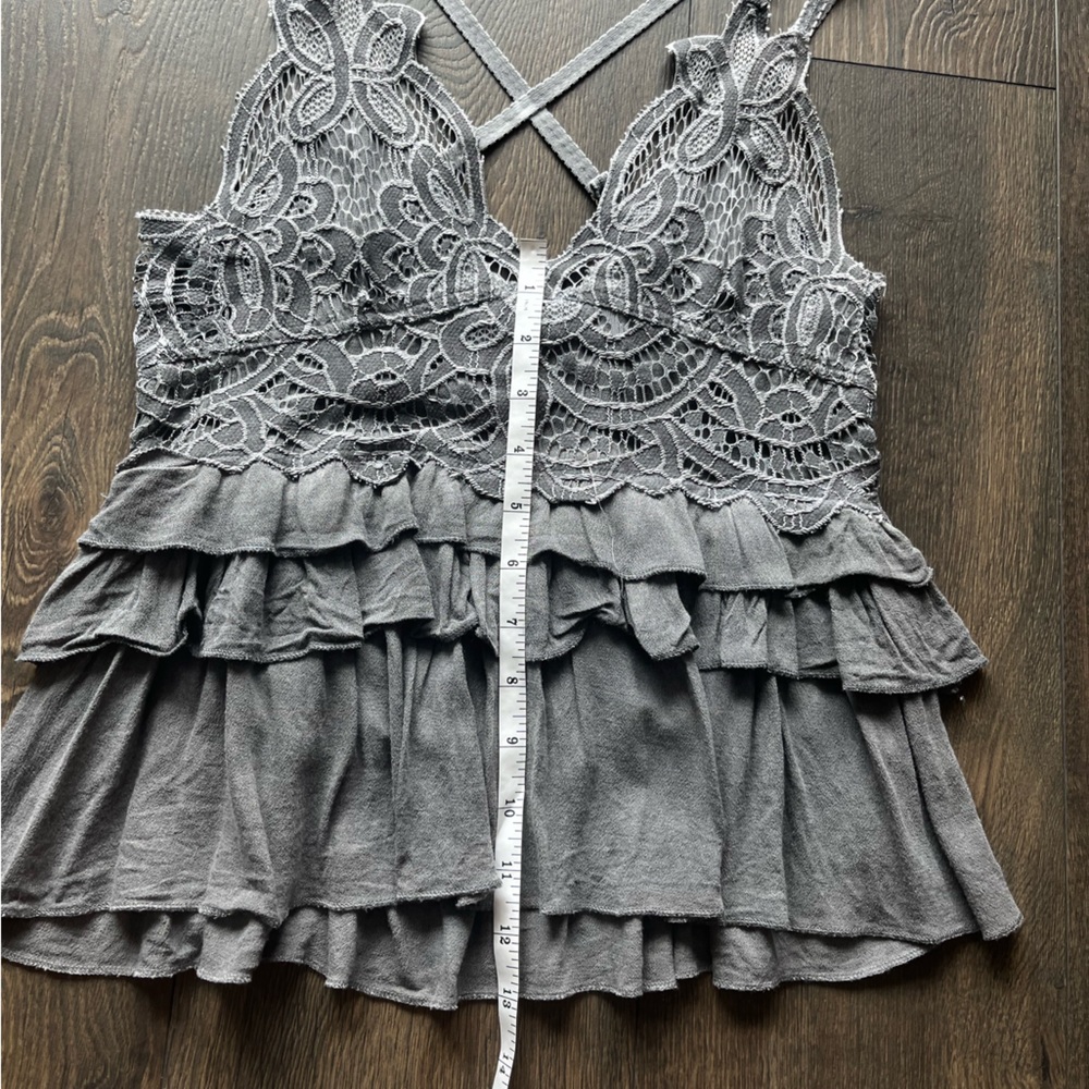 POL Lace Ruffle Tank Top - Picture 5 of 8